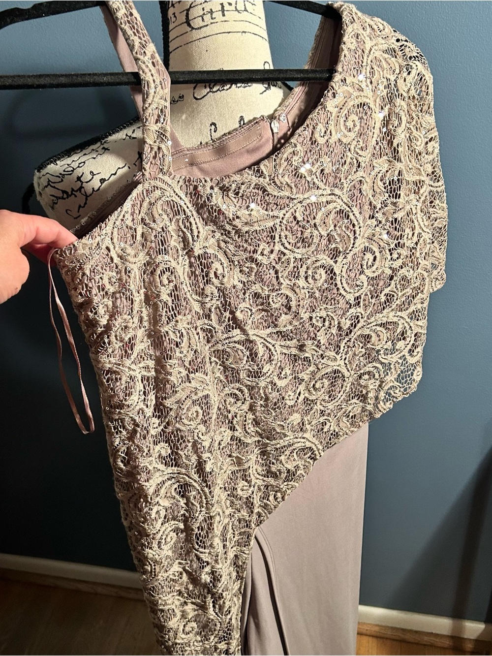 R & M RICHARDS One-Shoulder Lace Jumpsuit - Picture 8 of 13